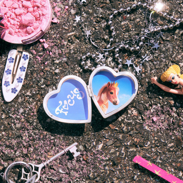[PREORDER] HEARTS2HEARTS - Focus [HEART LOCKET] - 1st mini album